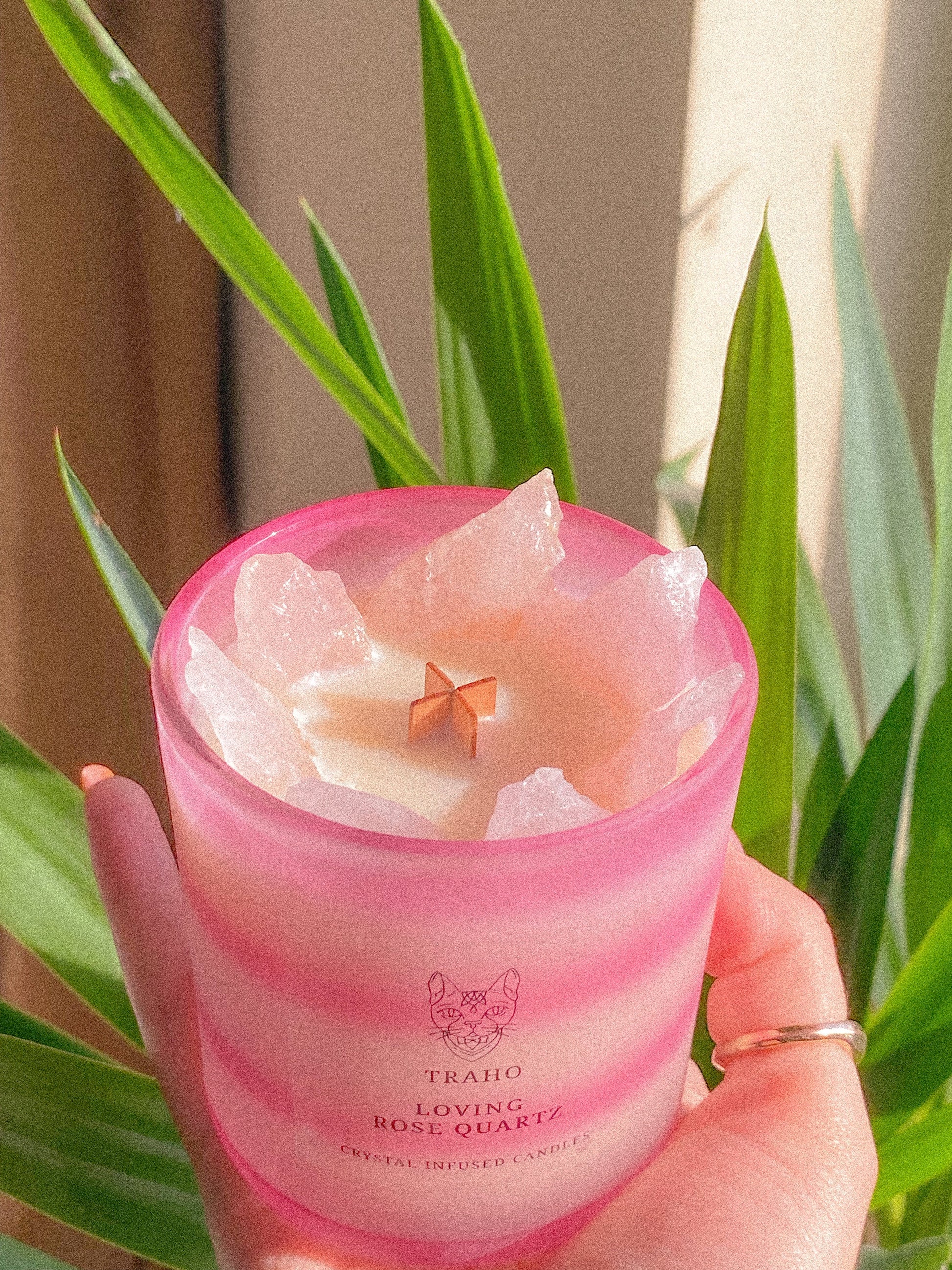 Traho Loving Rose Quartz Crystal Infused Soy Wax Natural 8 OZ CRYSTAL CANDLE With Wooden Wick & Glitters, Natural Candle With Rough Crystals